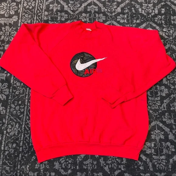 トップス 90s 00s NIKE BASKETBALL SWEATSHIRT VTG 90s 00s Nike Basketball Red Center Swoosh Hoodie